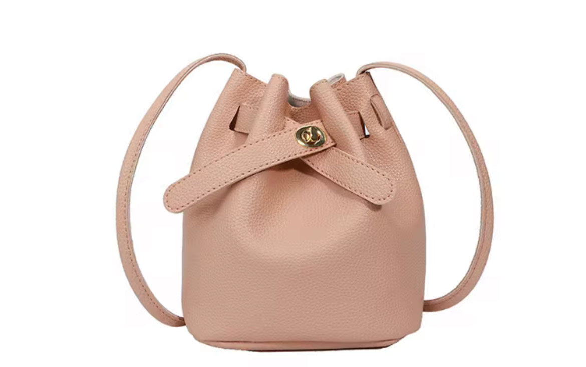 Bucket Crossbody bag