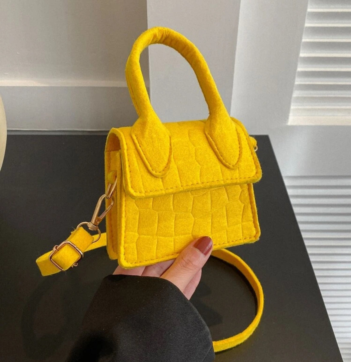 Mini handbags